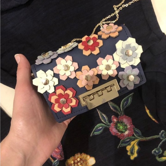 Zac Posen Handbags - Zac Posen flowers small bag